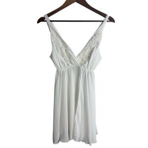 Linea Donatella White Lace Slip Chemise Lingerie Size Small Bridal Sheer Pretty